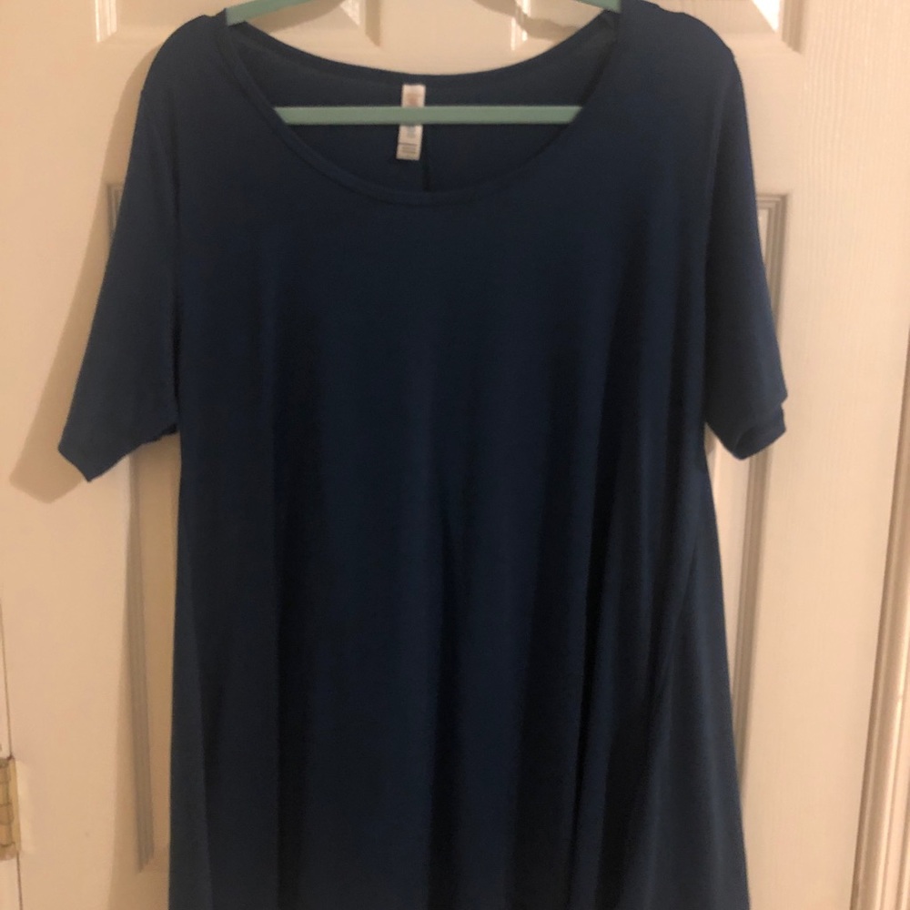 LuLaRoe Perfect T